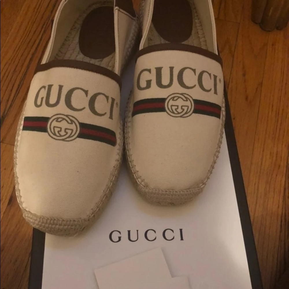 Men Gucci espadrilles